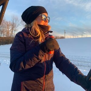 Meet your Posher, Amanda